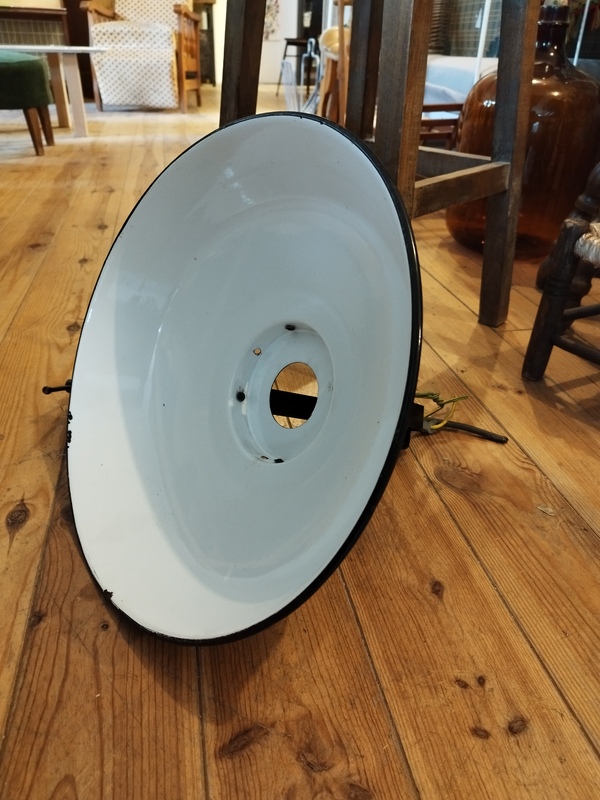 Abat jour émaillé Mazda