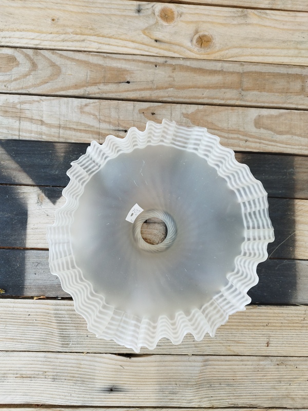 Abat jour verre dépoli drapé 