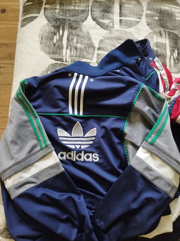 Adidas classic 