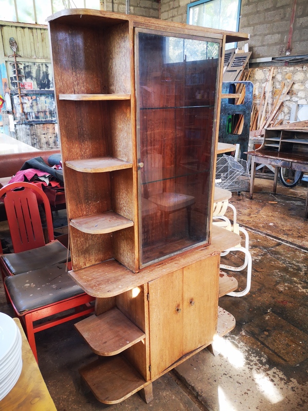 Ancienne vitrine commerce