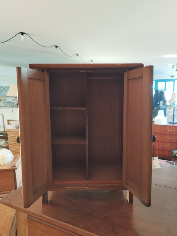 Armoire poupée années 50