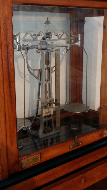 Balance de précision, Poulenc 