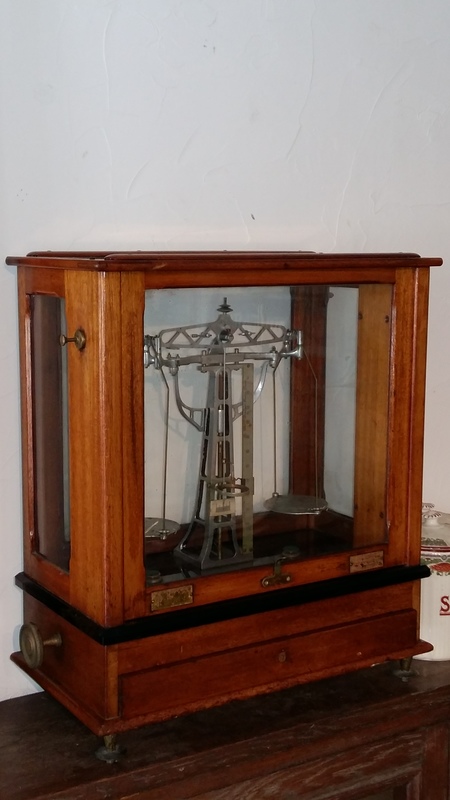 Balance de précision, Poulenc 