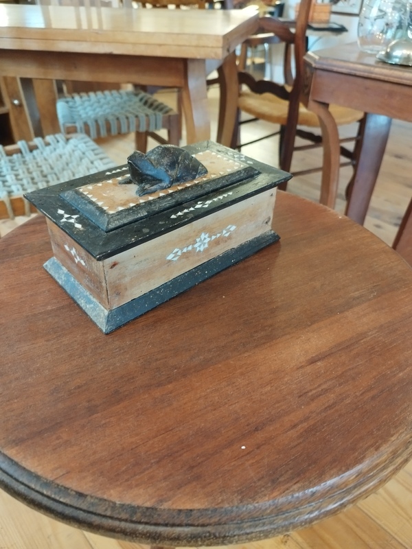 Boite en bois et nacre 