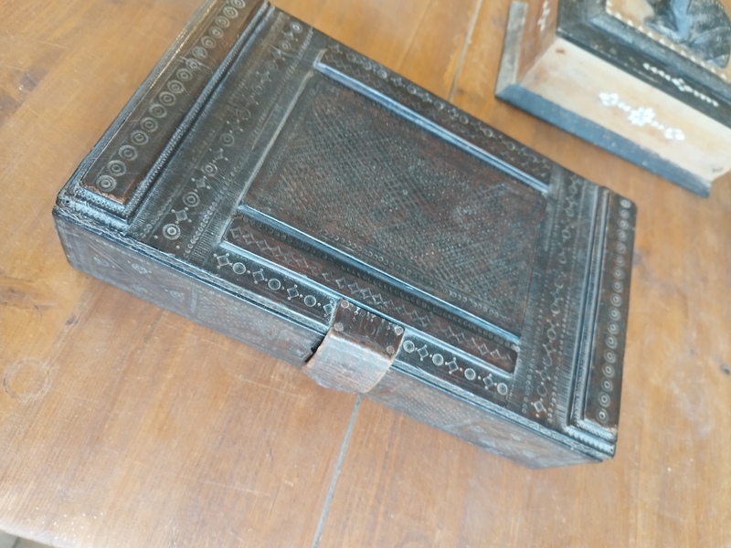 Boite en cuir début XXe