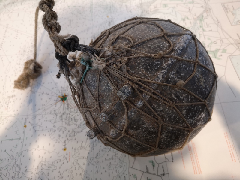 Bouée ancienne en alu 