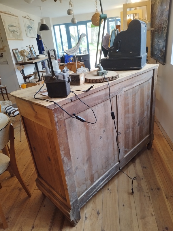 Buffet ancien années 50