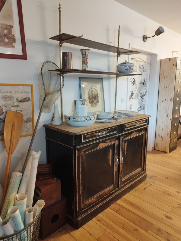 Buffet ancien bois massif laqué noir