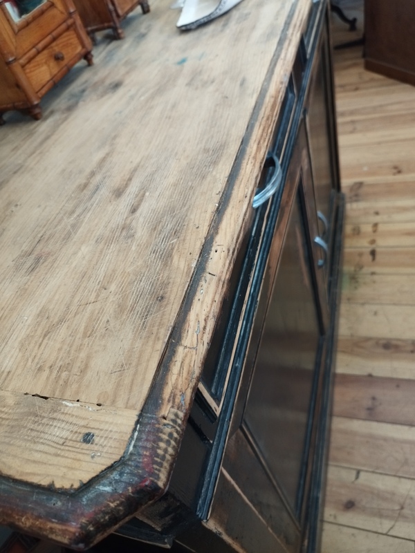 Buffet ancien bois massif laqué noir