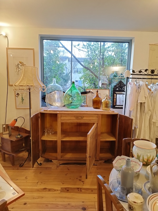 Buffet ancien poncé brut