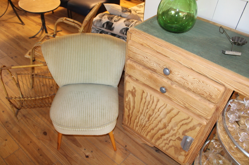 Buffet mado 50s avec bar tournant