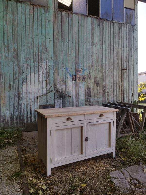 Buffet parisien ancien 