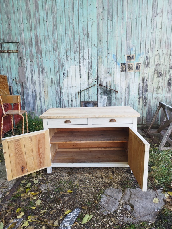 Buffet parisien ancien 