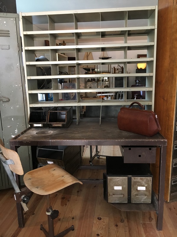 Bureau de tri La poste