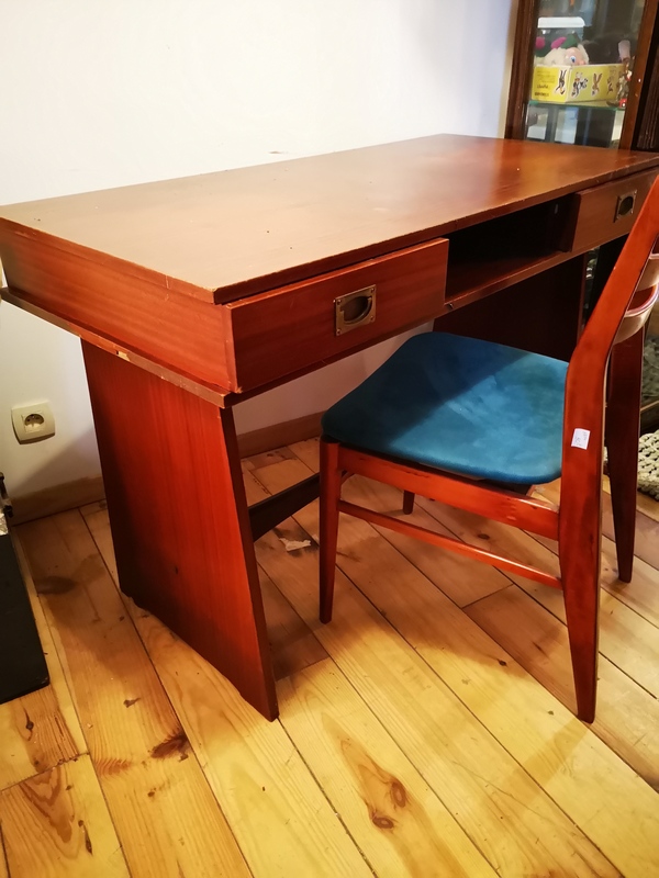 Bureau vintage