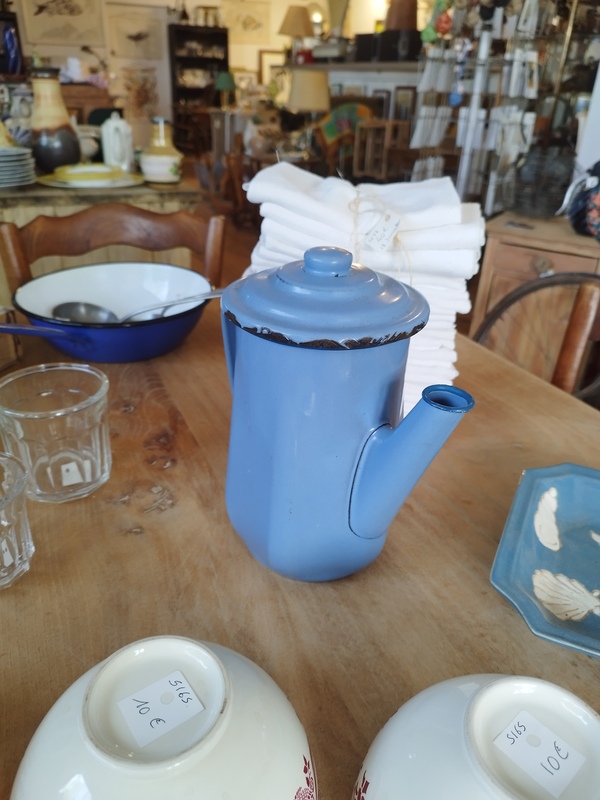 Cafetière émaillée 