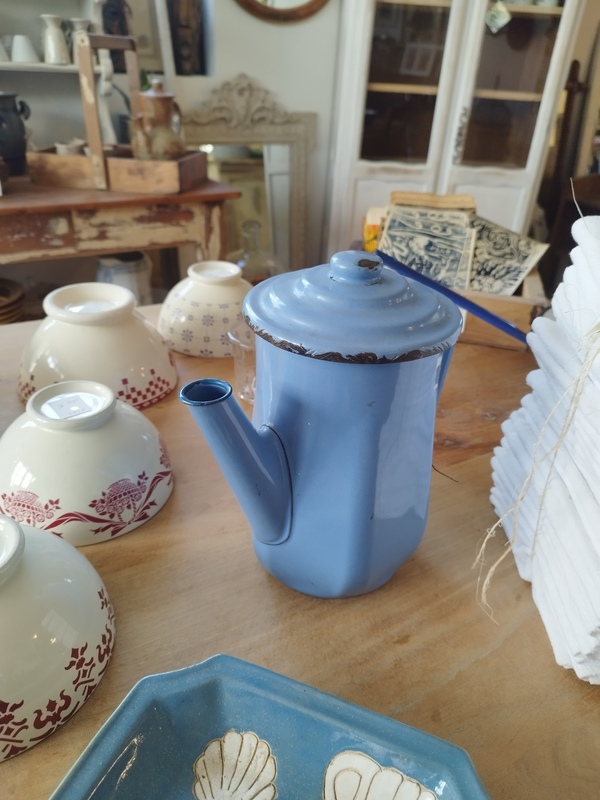 Cafetière émaillée 