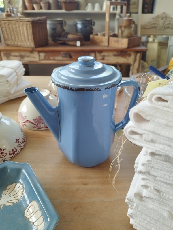 Cafetière émaillée 