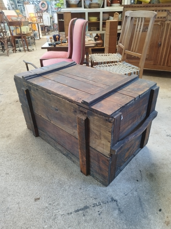 Caisse d'armes ancienne bois 