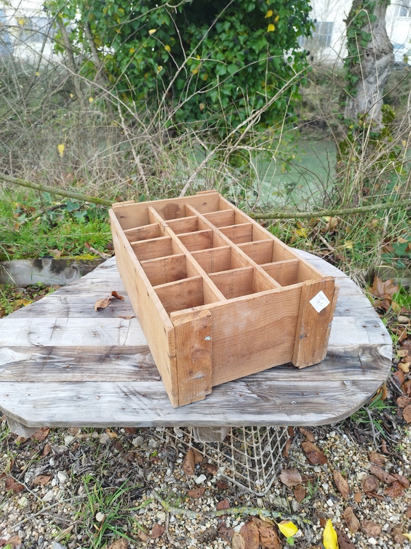 Caisse de bouteilles de rhum