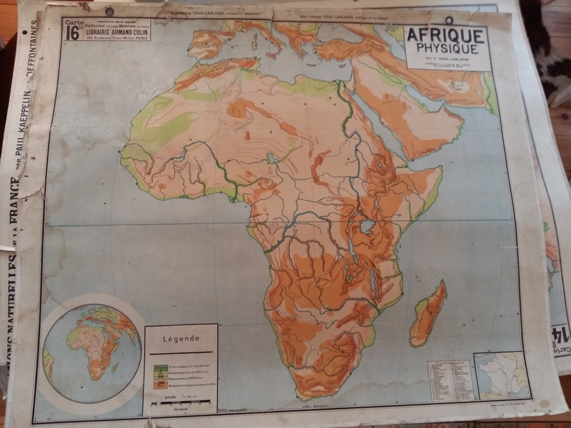 Cartes murales scolaires