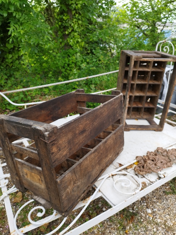 Casier à Bouteilles anciens 