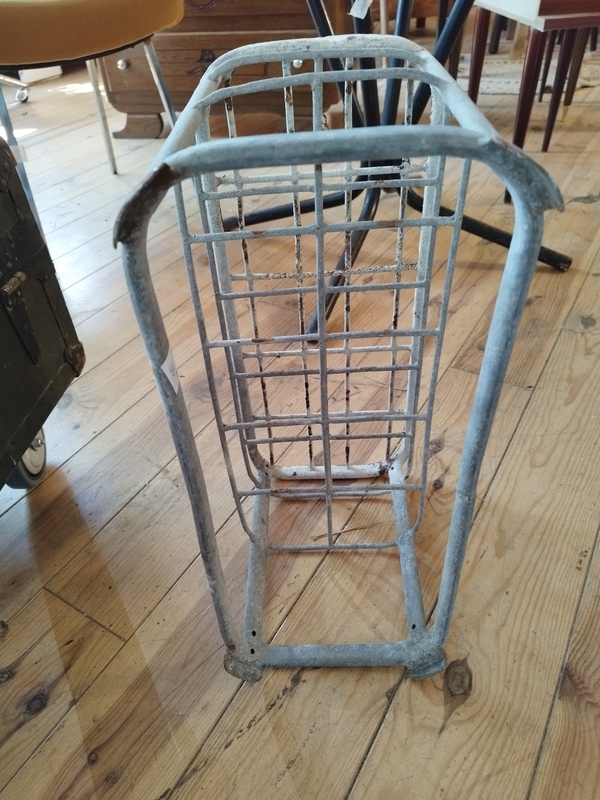 Casier à bouteilles galvanisé 