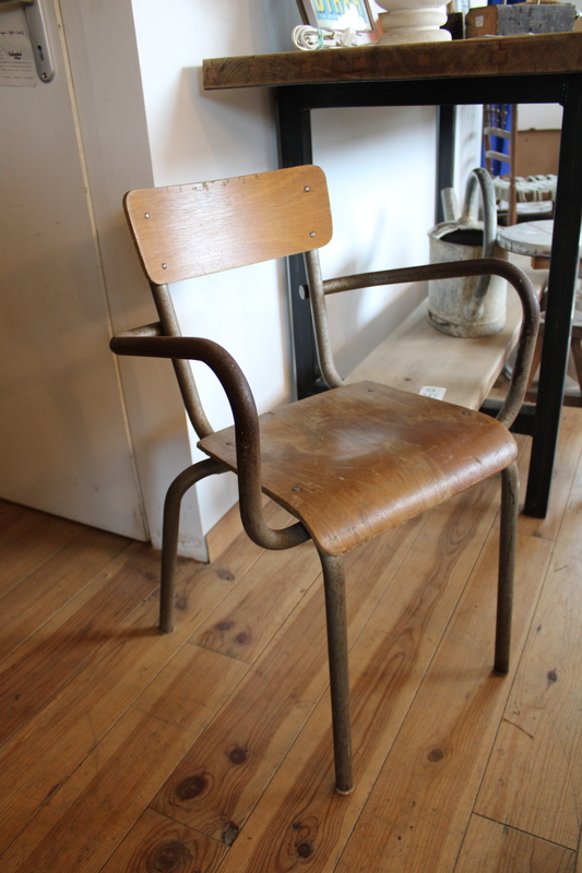 Chaise de maitre en acier tubulaire 