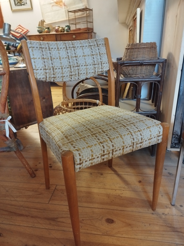 Chaise design scandinave 70s