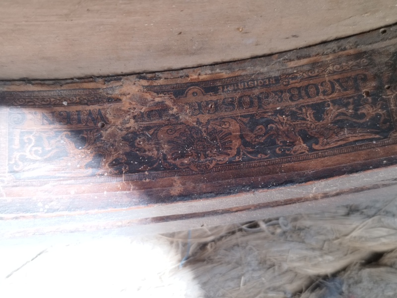 Chaise en bois courbé 1900