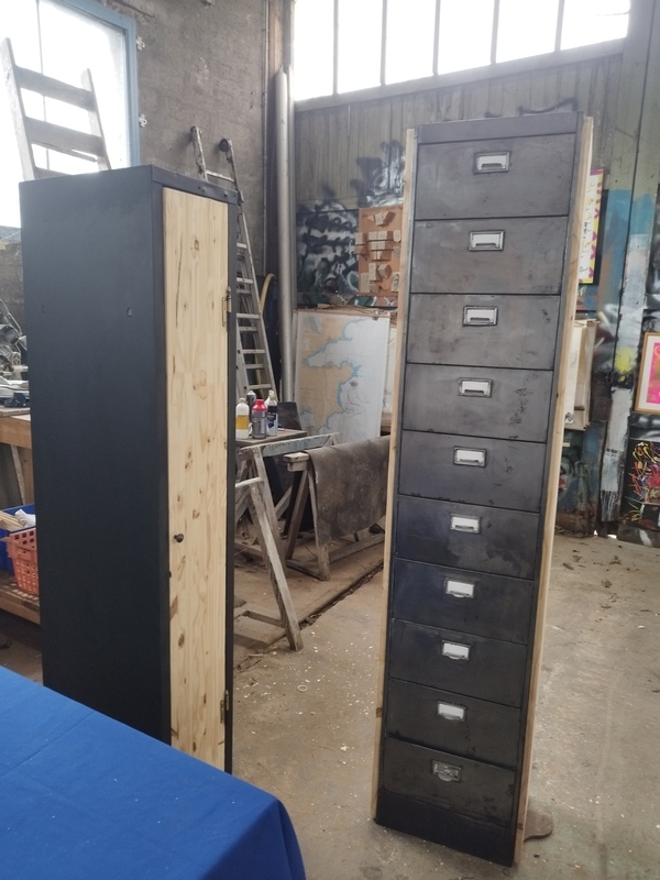 Classeur dix clapets métal 