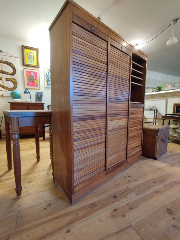 Classeur trois rideaux