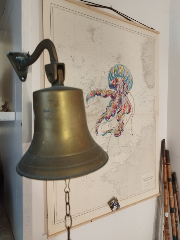 Cloche marine en bronze