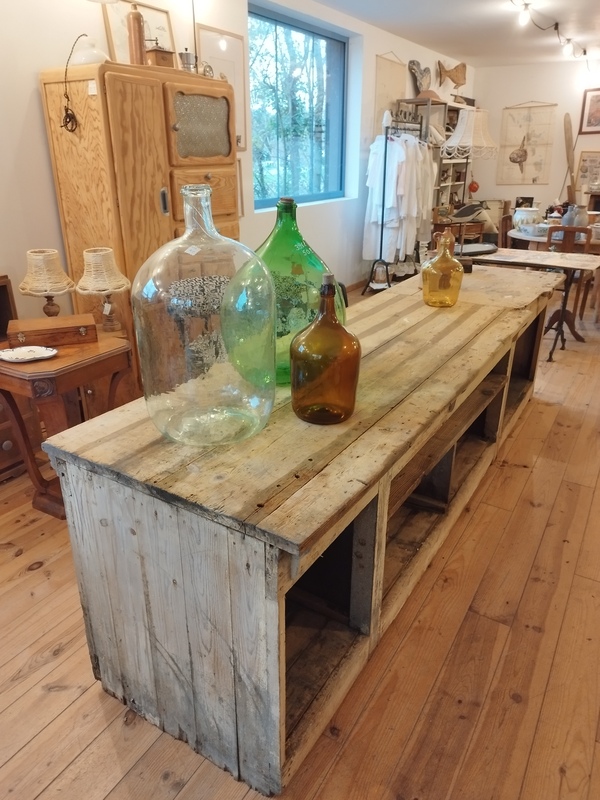 Comptoir de quincaillerie