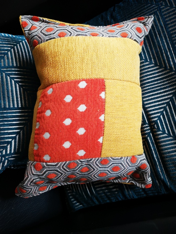 Coussin récup' tapisserie