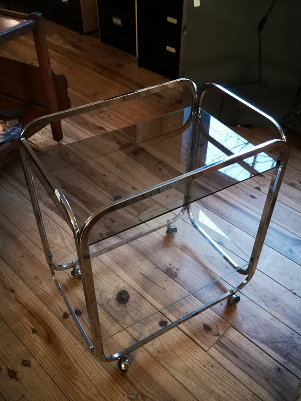 Desserte années 70 design space age 