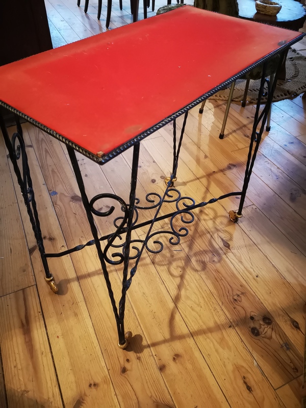 Desserte en fer forgé 