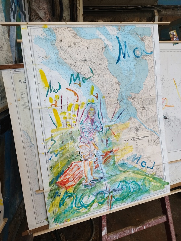 Dessins peintures sur cartes marines
