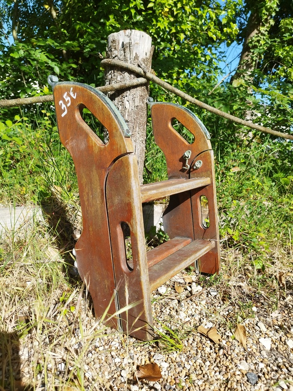 Echelle de bateau pliable