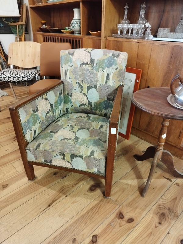 Fauteuil art déco tons pastel 