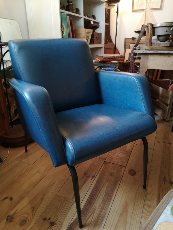 Fauteuil de coiffeur skai bleu