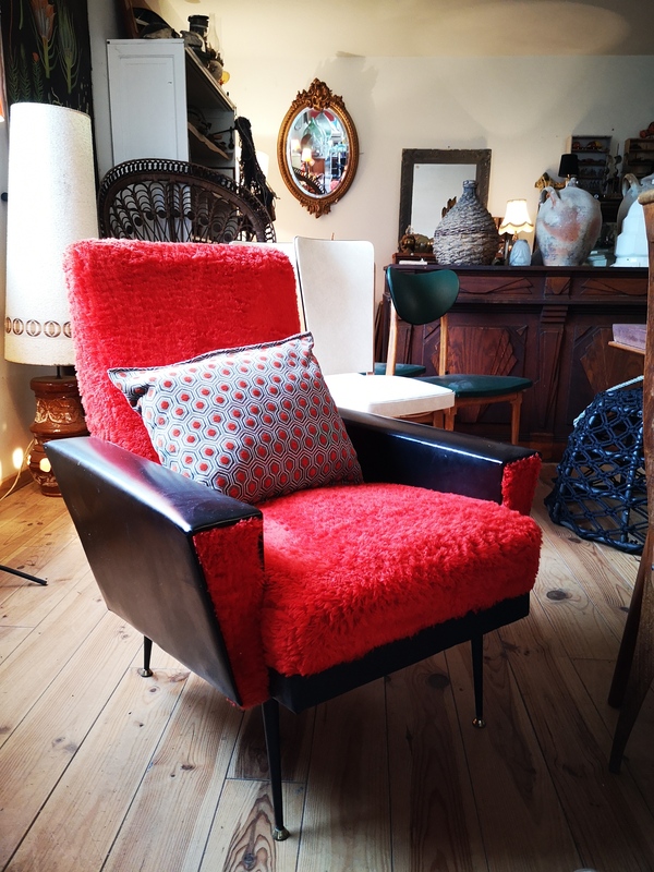 Fauteuil vintage rouge et noir
