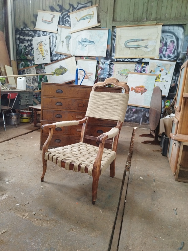 Fauteuil voltaire en corde 