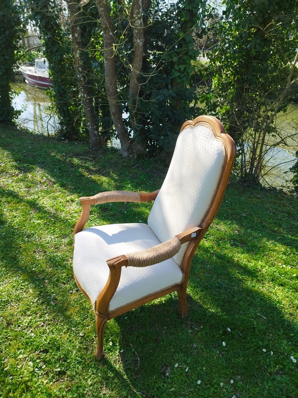 Fauteuil Voltaire relooké 