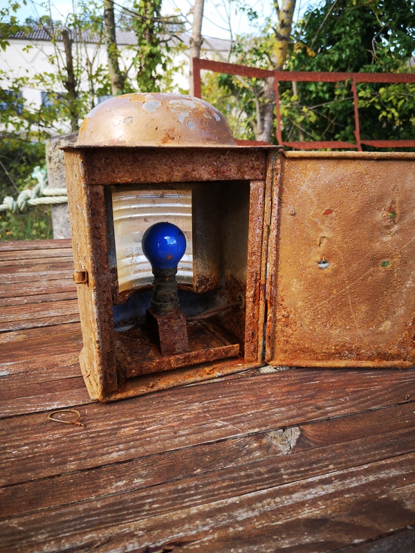 Feu de position ancien bateau