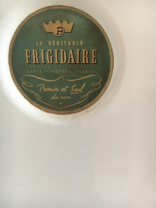 Frigo ancien marque Frigidaire