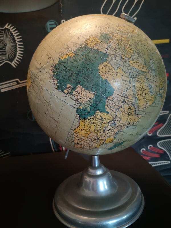 Globe Girard Barrère les colonies