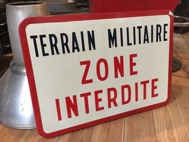 Grand panneau émaillé 