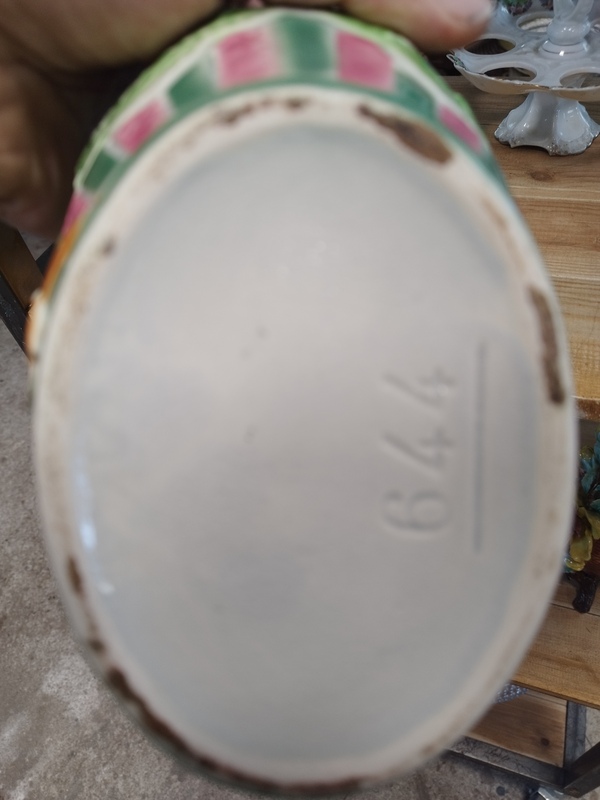 Jardinières en barbotine 