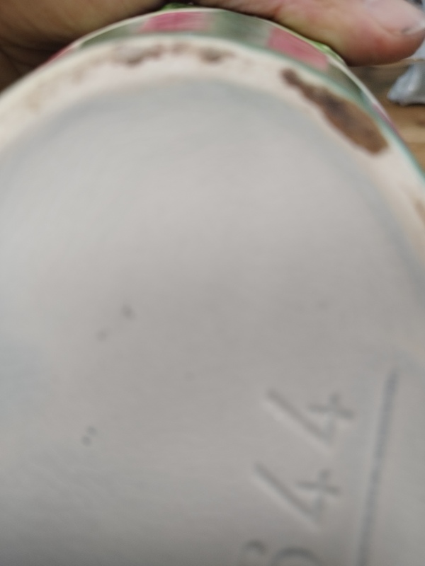 Jardinières en barbotine 